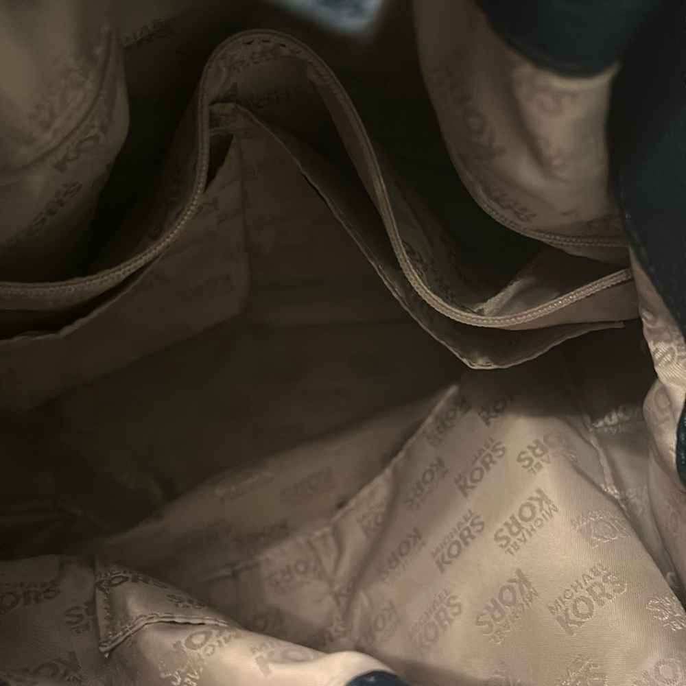 Michael Kors Navy Blue Leather Tote, perfect for the office or play!! - Picture 15 of 15